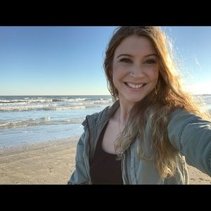 Meet your Posher, Kendra